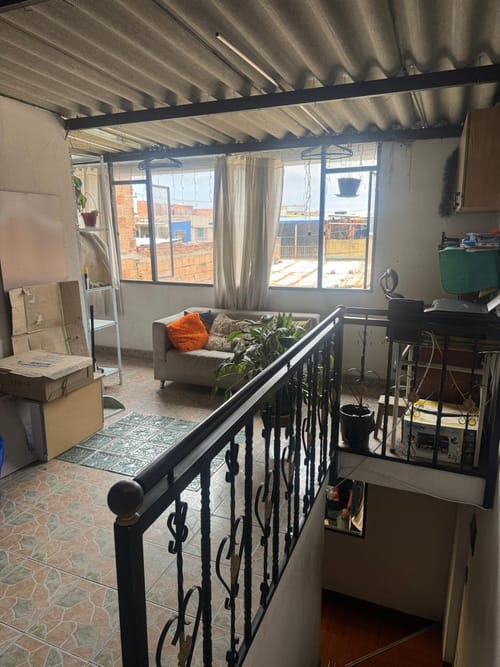 Casa de 9 alcobas en venta en Las Acacias, Bogotá, 240 m² · foto 16 de 18