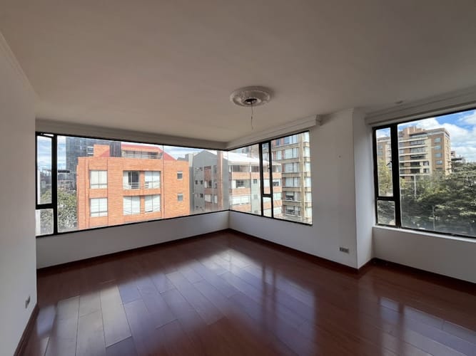 Apartamento en venta en Chico, Bogotá · foto 4 de 24