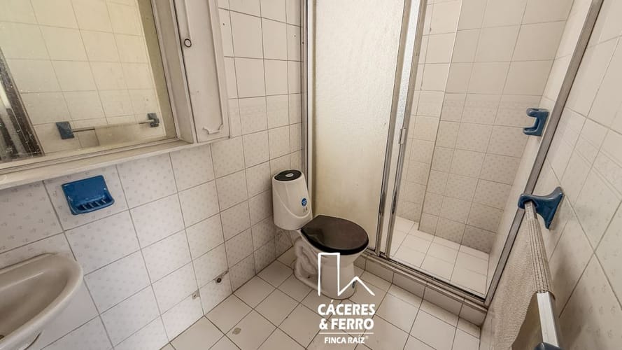 Apartamento de 3 alcobas en venta en Chico Norte, Bogotá, 133 m² · foto 6 de 9