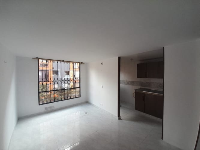 Apartamento de 3 alcobas en venta en Bosatama, Soacha, 48 m² · foto 13 de 24