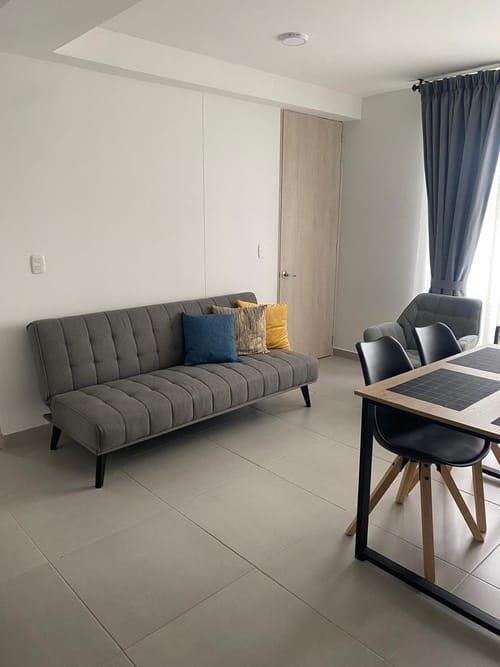 Apartamento de 1 alcoba en arriendo en Cn. Parque 93 Et. Iii, Ibagué, 60 m² · foto 3 de 10