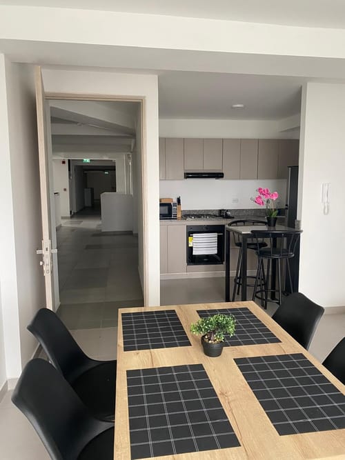 Apartamento de 1 alcoba en arriendo en Cn. Parque 93 Et. Iii, Ibagué, 60 m² · foto 4 de 10
