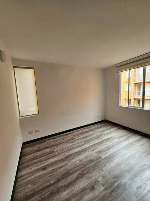 Apartamento de 2 alcobas en arriendo en San Cipriano, Bogotá, 58 m² · foto 16 de 18