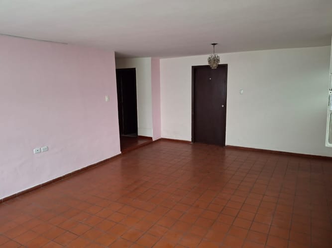Casa de 9 alcobas en venta en Alqueria La Fragua, Bogotá, 233 m² · foto 5 de 24