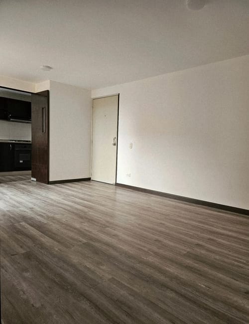 Apartamento de 2 alcobas en arriendo en San Cipriano, Bogotá, 58 m² · foto 4 de 18