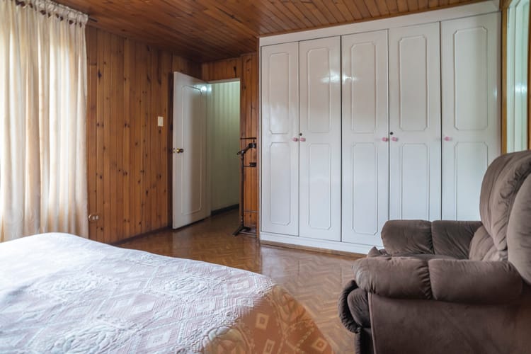 Casa de 5 alcobas en venta en Barrios Unidos, Bogotá, 185 m² · foto 9 de 13