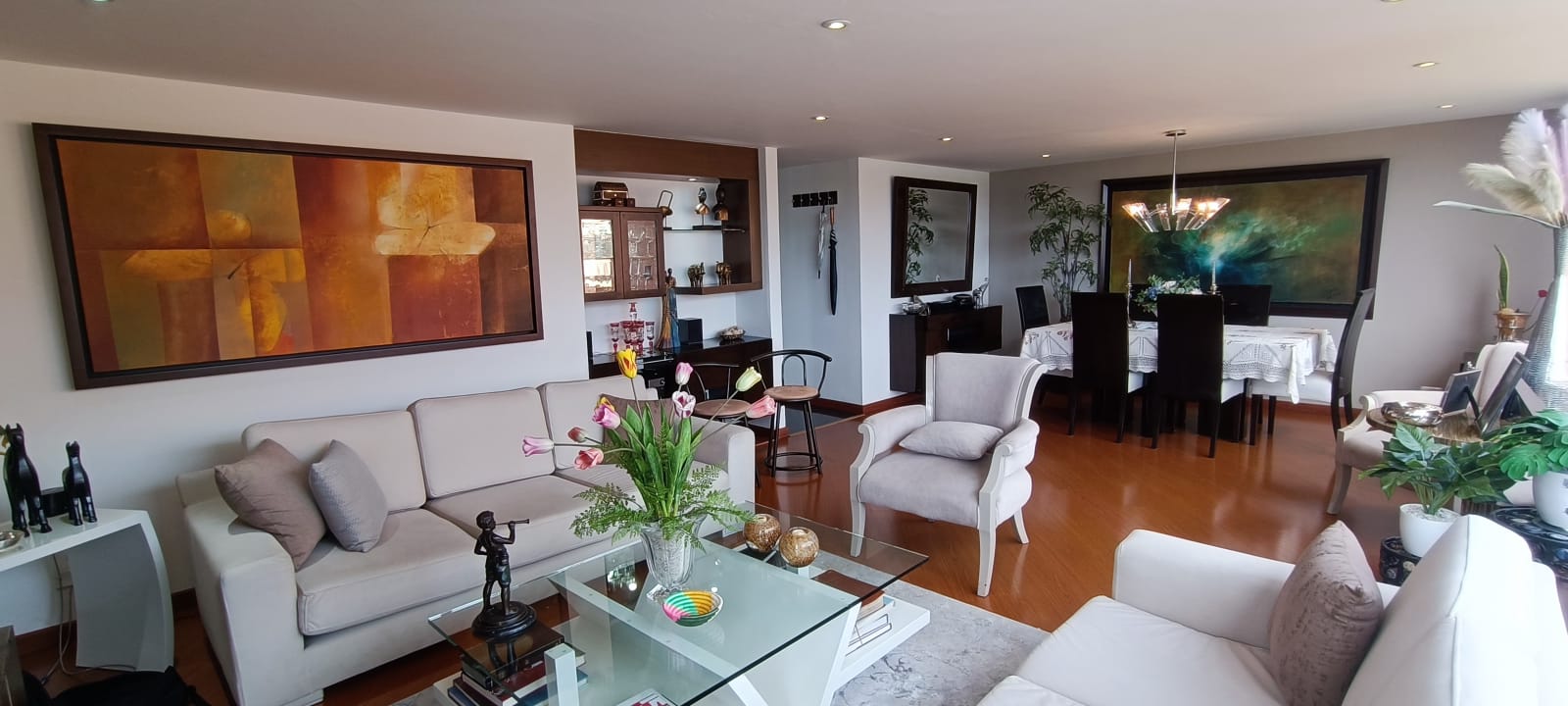 Apartamento en venta en San Bernardo, Bogotá · foto 3 de 19
