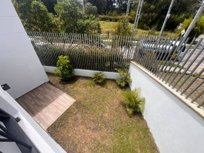Casa de 3 alcobas en venta en Llano Grande, Rionegro, 220 m² · foto 23 de 24