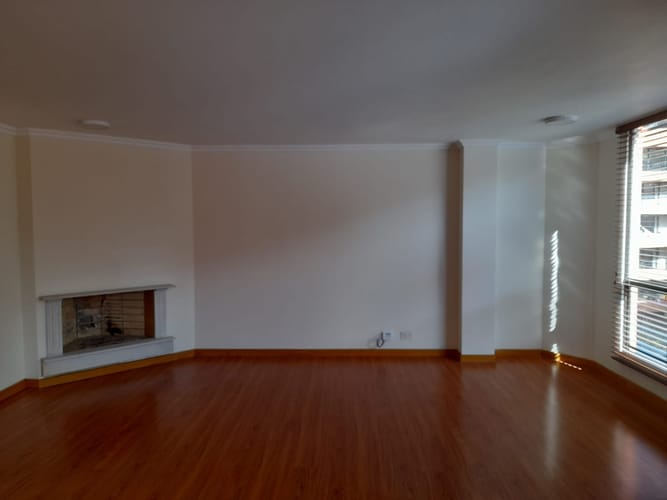Apartamento en venta en Chicó Navarra, Bogotá · foto 3 de 16