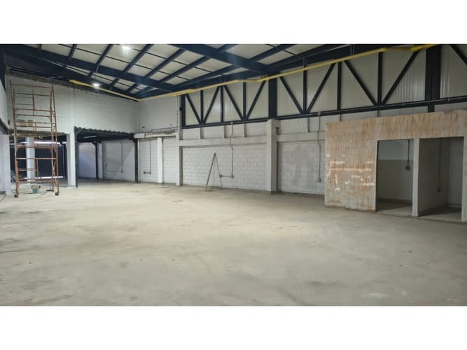 Bodega en arriendo en Poblado Del Sur, La Estrella, 570 m² · foto 4 de 9