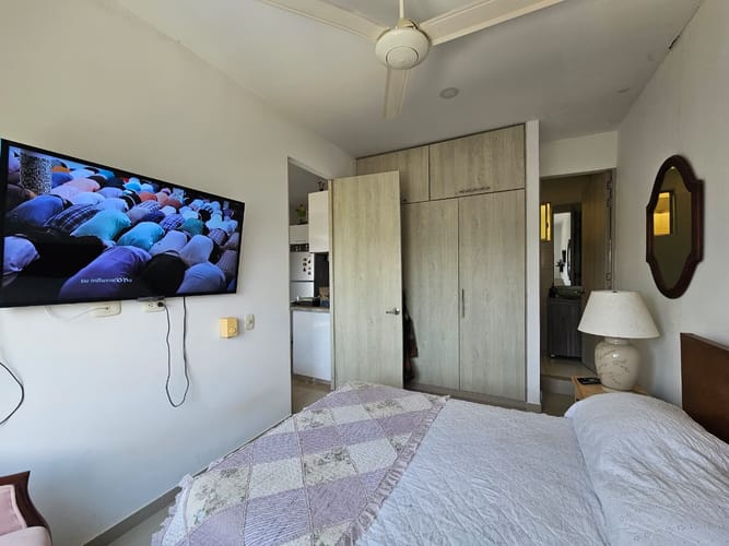 Apartamento de 2 alcobas en venta en Las Palmas, Ricaurte, 52 m² · foto 5 de 9