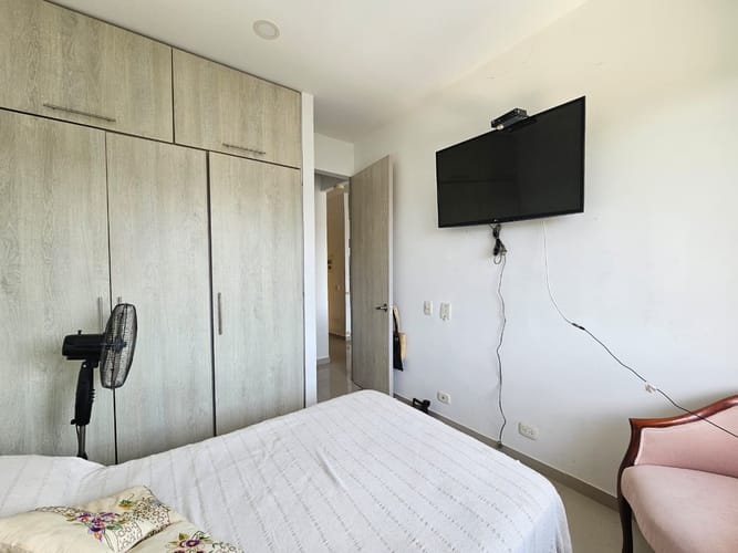 Apartamento de 2 alcobas en venta en Las Palmas, Ricaurte, 52 m² · foto 7 de 9