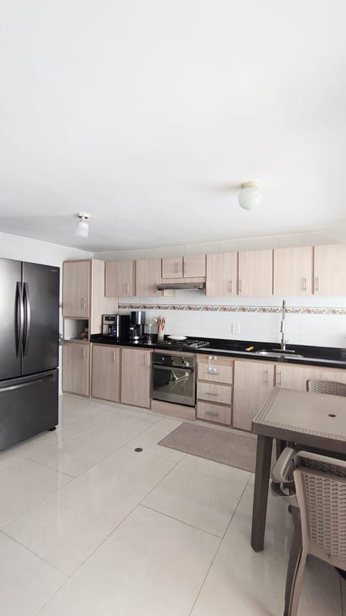 Casa de 3 alcobas en venta en Cañaveral, Floridablanca, 250 m² · foto 3 de 12