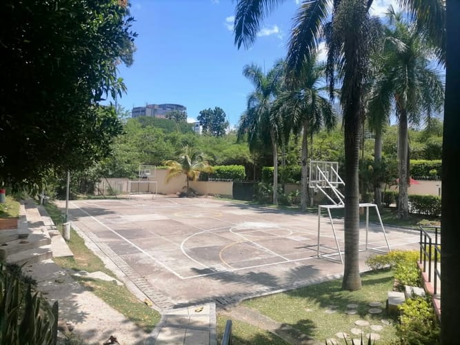 Casa de 3 alcobas en venta en Cañaveral, Floridablanca, 250 m² · foto 11 de 12