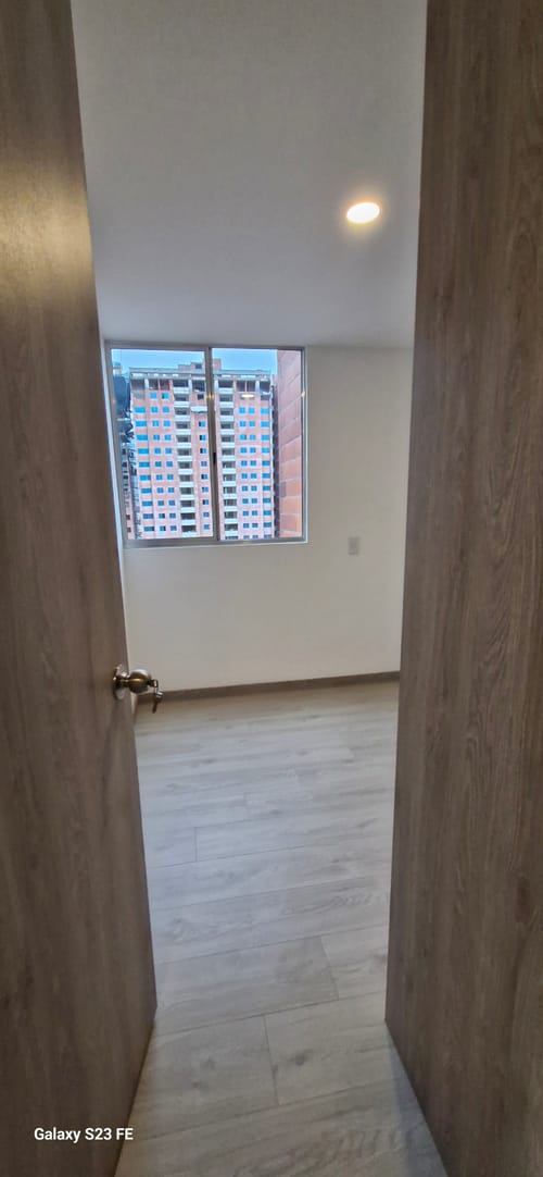 Apartamento de 3 alcobas en venta en Centro, Itagüí, 67 m² · foto 10 de 20