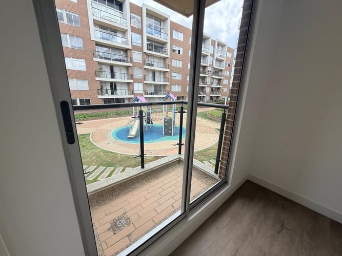 Apartamento de 3 alcobas en venta en Calahorra, Cajicá, 103 m² · foto 12 de 21
