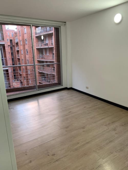 Apartamento de 3 alcobas en venta en Colina Campestre, Bogotá, 110 m² · foto 9 de 19