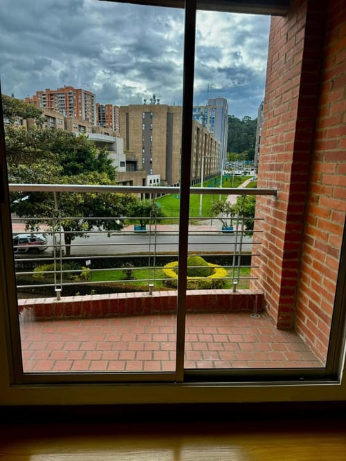 Apartamento de 3 alcobas en venta en Suba Urbano, Bogotá, 89 m² · foto 2 de 7