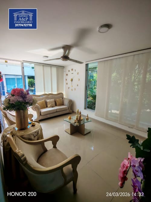 Casa de 3 alcobas en venta en Aqualina, Girardot, 108 m² · foto 2 de 4