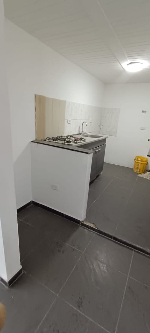 Apartamento de 3 alcobas en venta en Cr. La Confianza Et. I, Soacha, 38 m² · foto 3 de 24