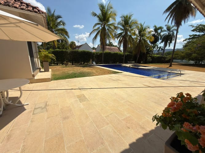 Casa de 4 alcobas en venta en Bosques De Peñalisa, Ricaurte, 270 m² · foto 8 de 23