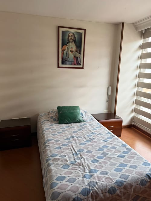 Apartamento de 3 alcobas en venta en Quinta Paredes, Bogotá, 120 m² · foto 12 de 21