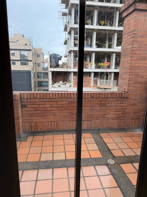 Apartamento de 3 alcobas en venta en Quinta Paredes, Bogotá, 120 m² · foto 4 de 21