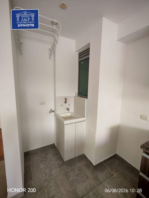 Apartamento de 2 alcobas en venta en Aqualina, Girardot, 41 m² · foto 6 de 8