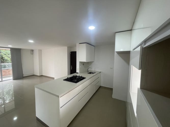 Apartamento de 3 alcobas en venta en Belen Alameda, Medellín, 95 m² · foto 4 de 20