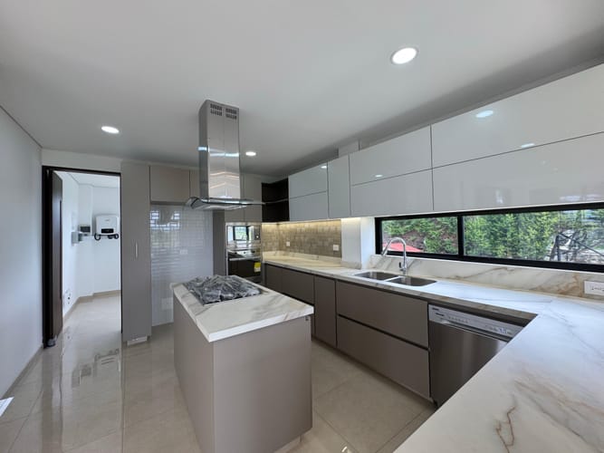 Casa de 3 alcobas en venta en Siberia, Cota, 240 m² · foto 8 de 24