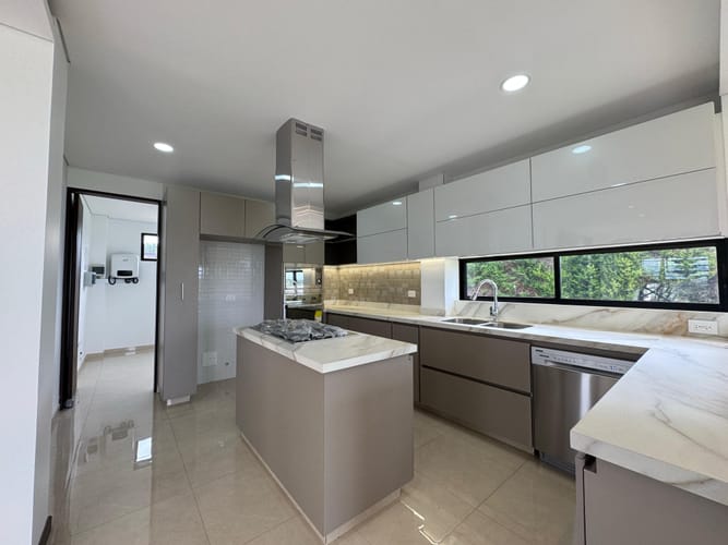 Casa de 3 alcobas en venta en Siberia, Cota, 240 m² · foto 13 de 24