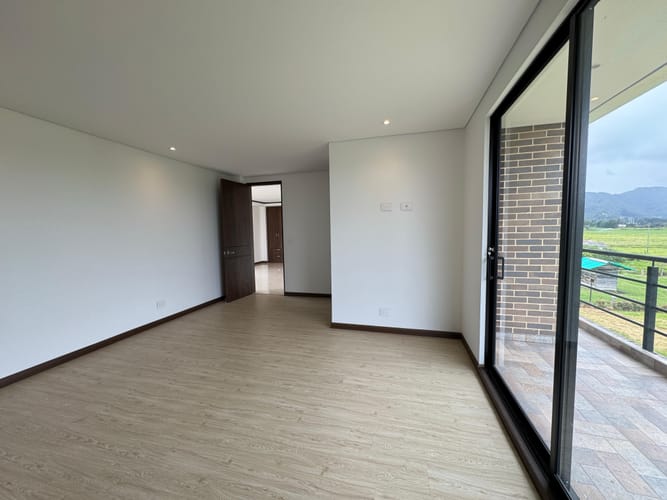 Casa de 3 alcobas en venta en Siberia, Cota, 240 m² · foto 14 de 24