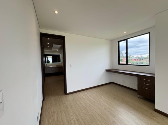 Casa de 3 alcobas en venta en Siberia, Cota, 240 m² · foto 23 de 24