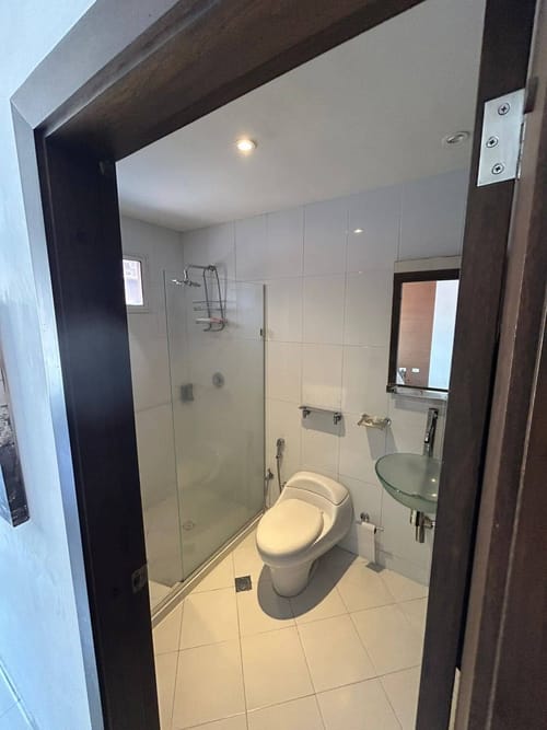 Apartamento de 3 alcobas en arriendo en Pozos Colorados, Santa Marta, 94 m² · foto 2 de 7