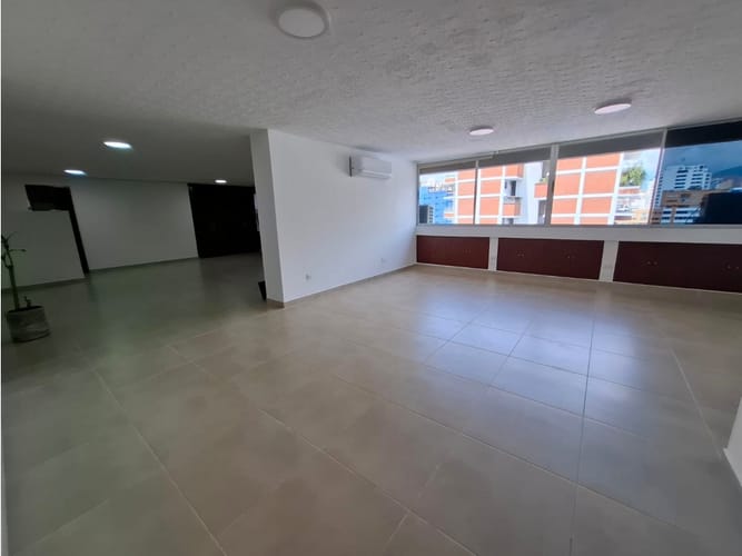 Oficina en arriendo en Granada, Cali, 74 m² · foto 6 de 12