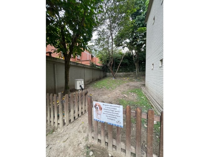 Apartamento de 4 alcobas en venta en Loma De Los Bernal, Medellín, 95 m² · foto 24 de 24