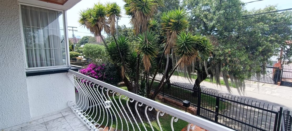 Casa de 4 alcobas en venta en Niza, Bogotá, 340 m² · foto 6 de 19