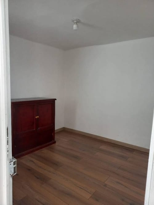Casa de 11 alcobas en venta en La Granja, Bogotá, 170 m² · foto 10 de 24