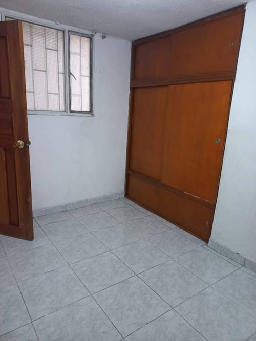Casa de 11 alcobas en venta en La Granja, Bogotá, 170 m² · foto 20 de 24