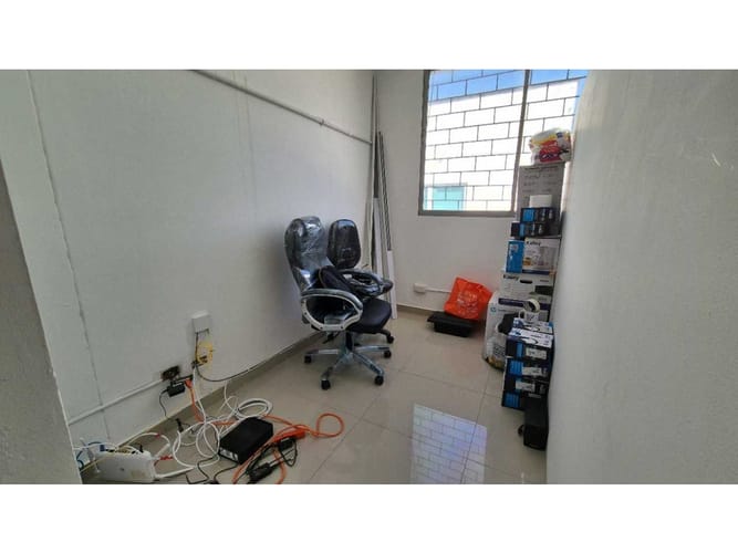 Oficina en venta en El Prado, Barranquilla, 80 m² · foto 2 de 9