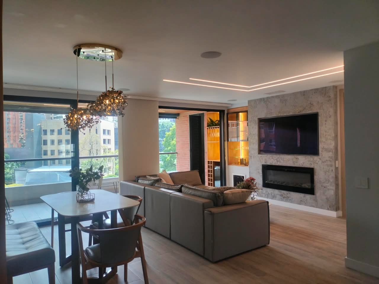 Apartamento en Arriendo en El Poblado, Medellín