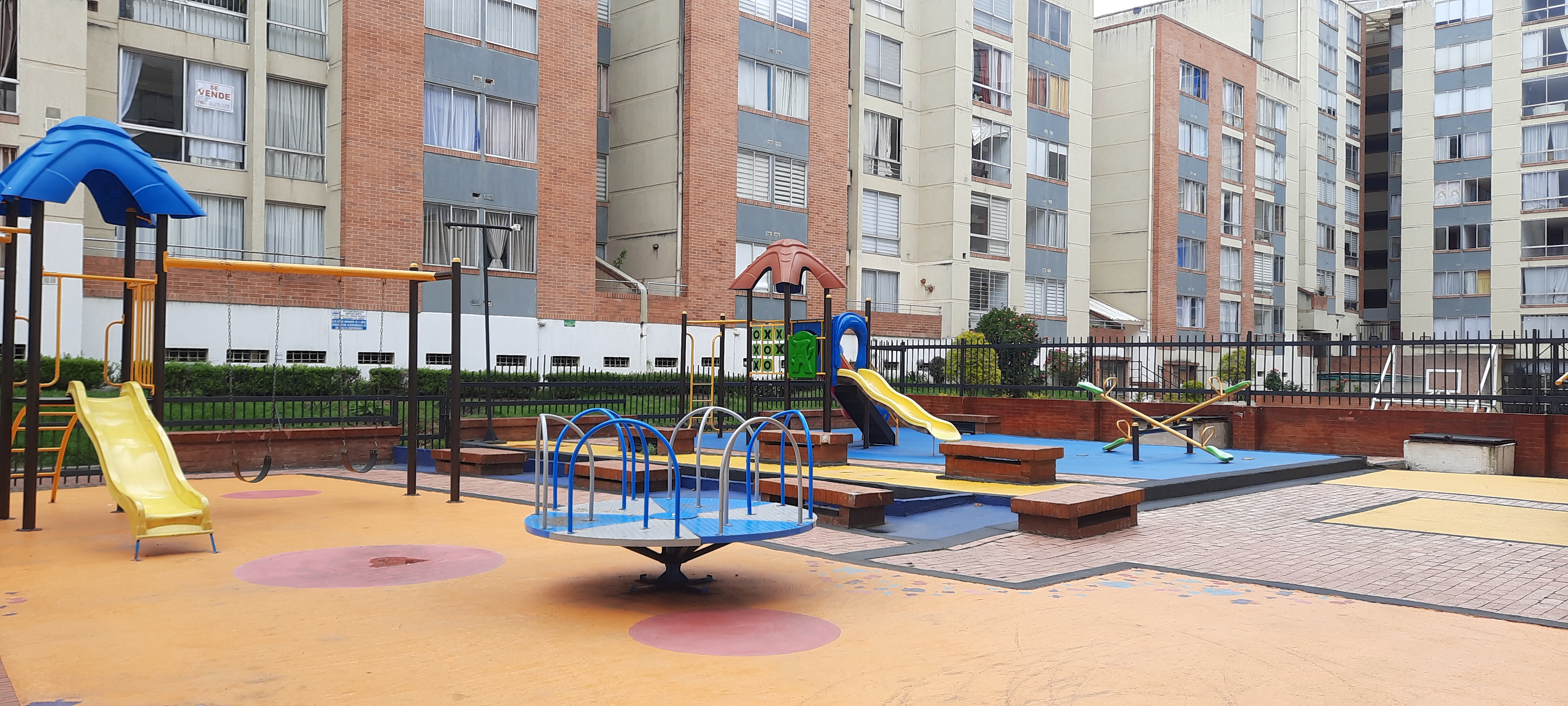 Apartamento en venta en Lagos De Torca, Bogotá · foto 4 de 24