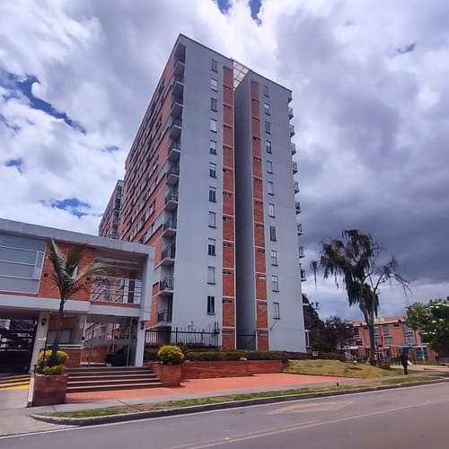 Apartamento de 3 alcobas en venta en Cantalejo, Bogotá, 76 m² · foto 1 de 18