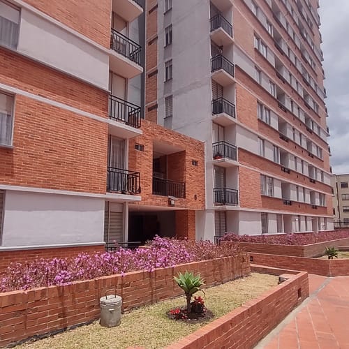 Apartamento de 3 alcobas en venta en Cantalejo, Bogotá, 76 m² · foto 18 de 18