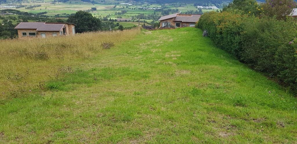 Lote en venta en Yerbabuena, Chía, 2193 m² · foto 8 de 12