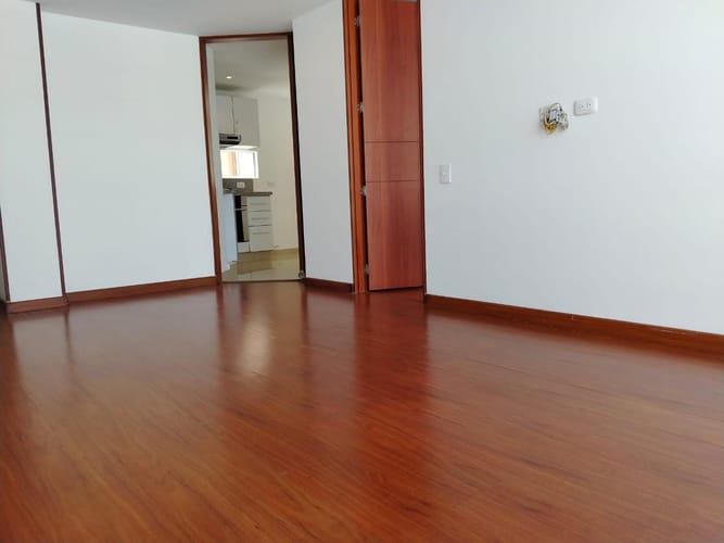 Apartaestudio en venta en Cedritos, Bogotá, 46 m² · foto 3 de 9