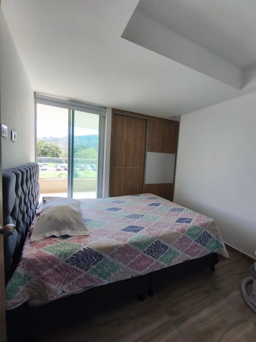 Apartamento de 3 alcobas en venta en Picaleña Y Mirolindo, Ibagué, 125 m² · foto 7 de 12