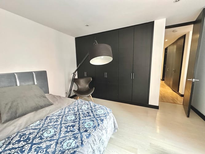 Apartamento de 3 alcobas en venta en Centro Comercial Palatino, Bogotá, 137 m² · foto 8 de 19