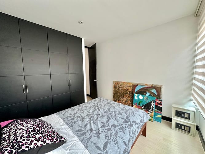 Apartamento de 3 alcobas en venta en Centro Comercial Palatino, Bogotá, 137 m² · foto 10 de 19