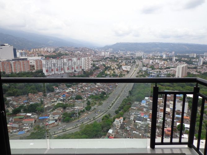 Apartaestudio en venta en La Victoria, Bucaramanga, 43 m² · foto 3 de 20